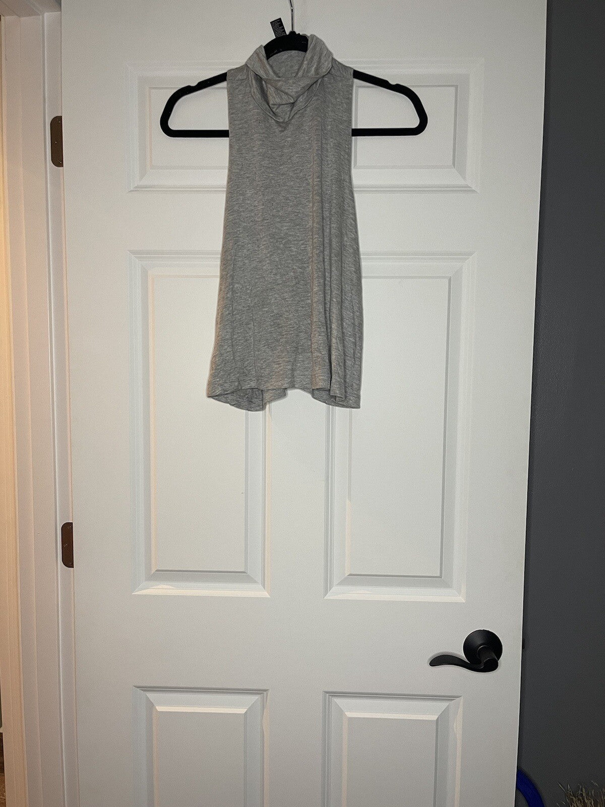 Forever 21 turtleneck tank small gray nwt