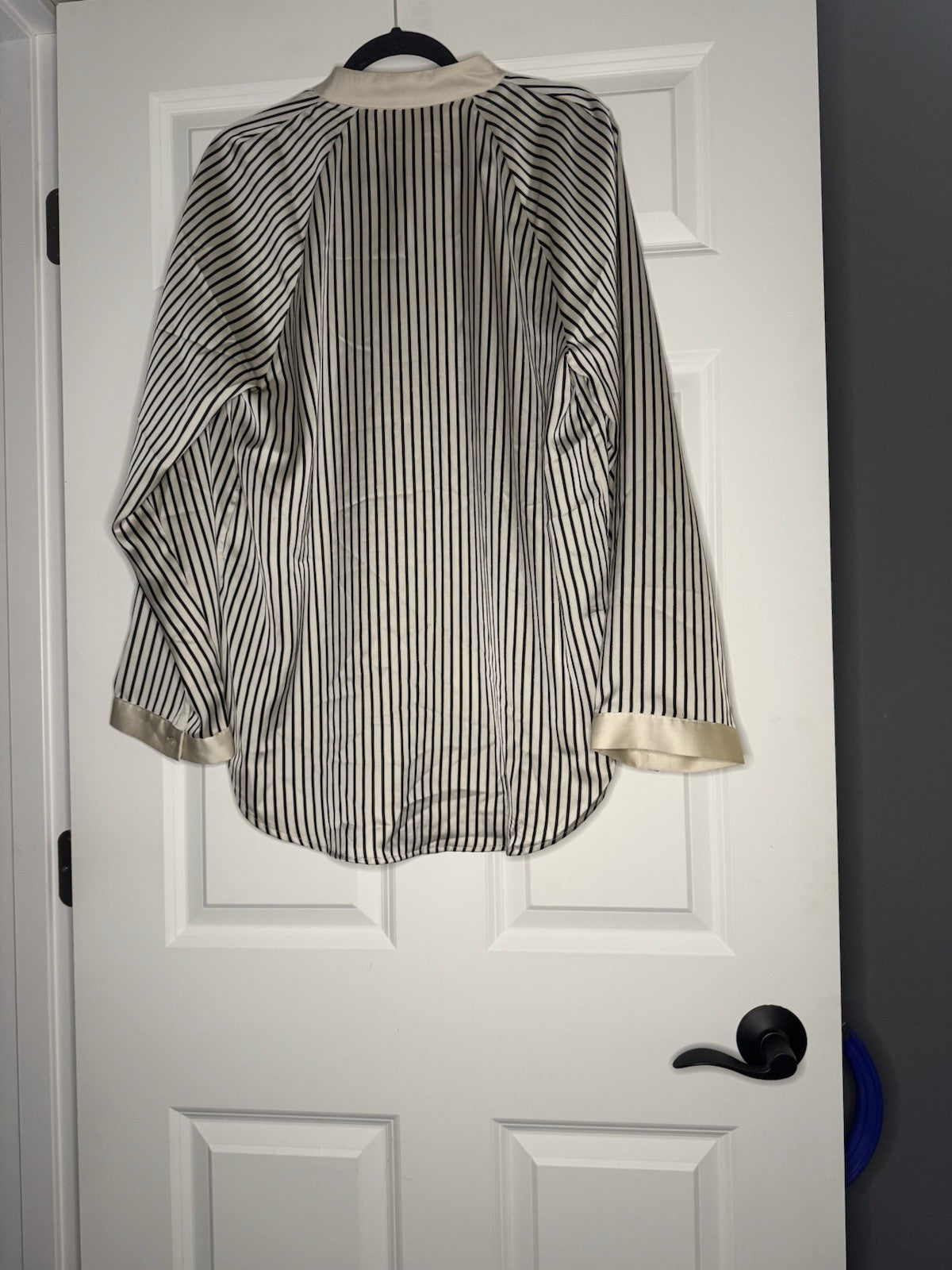 Hm Long Sleeve Button Up Blouse Large Shiny Ivory Material And Black Striped