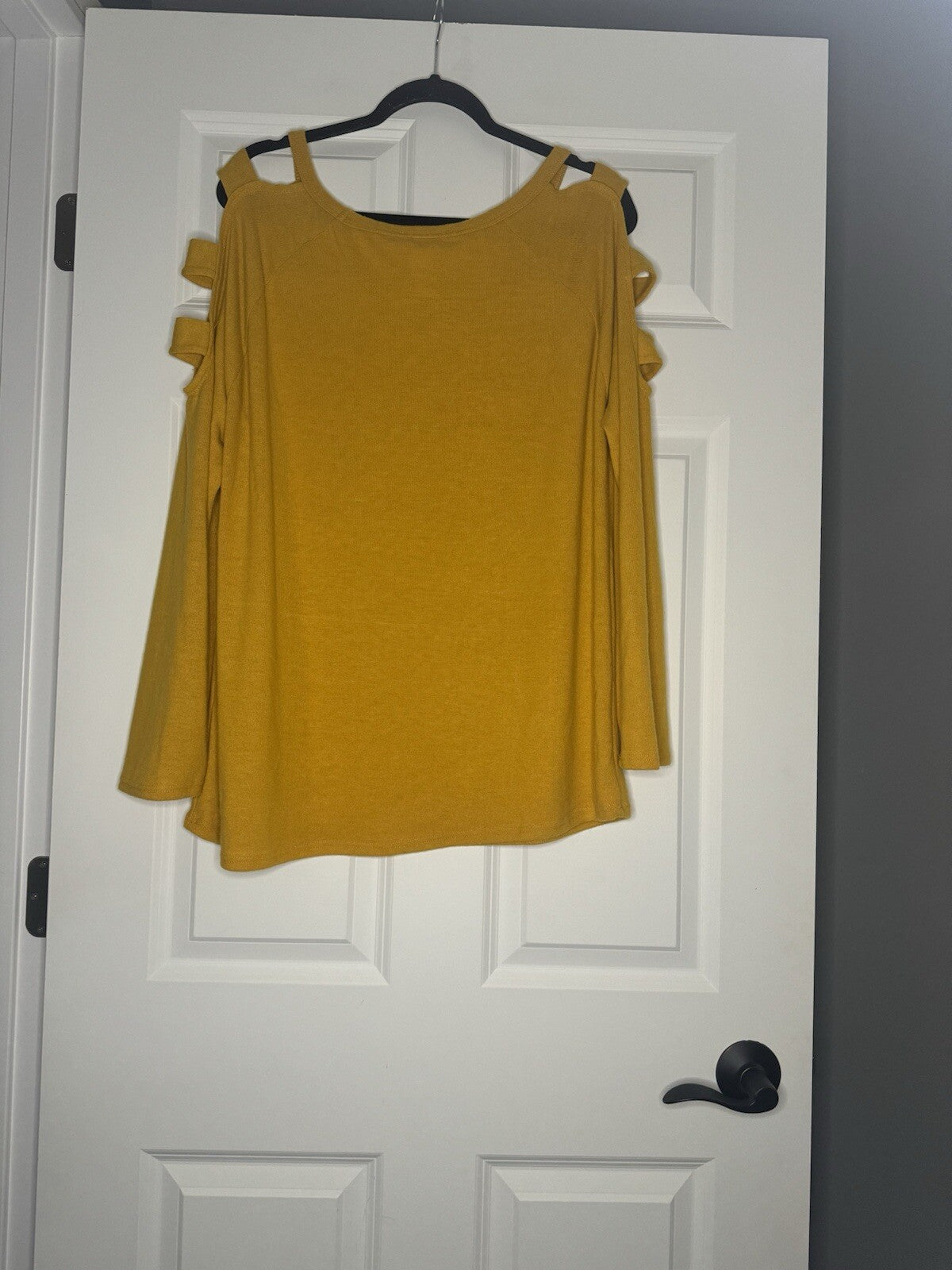 Bibi Long Sleeve Blouse Cut Out Shoulders Xl Mustard Yellow