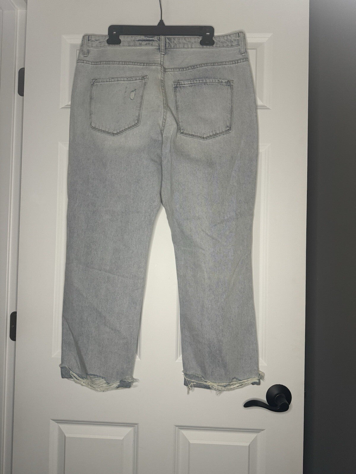 Vervet Jeans Light Wash Distressed 32 Style V2984 Cut 53059
