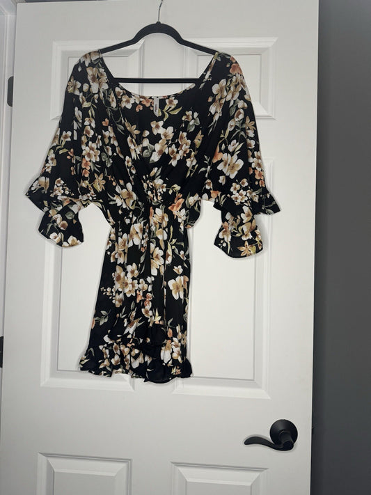 Gee Gee Shorts Romper Small Black W Multi Floral