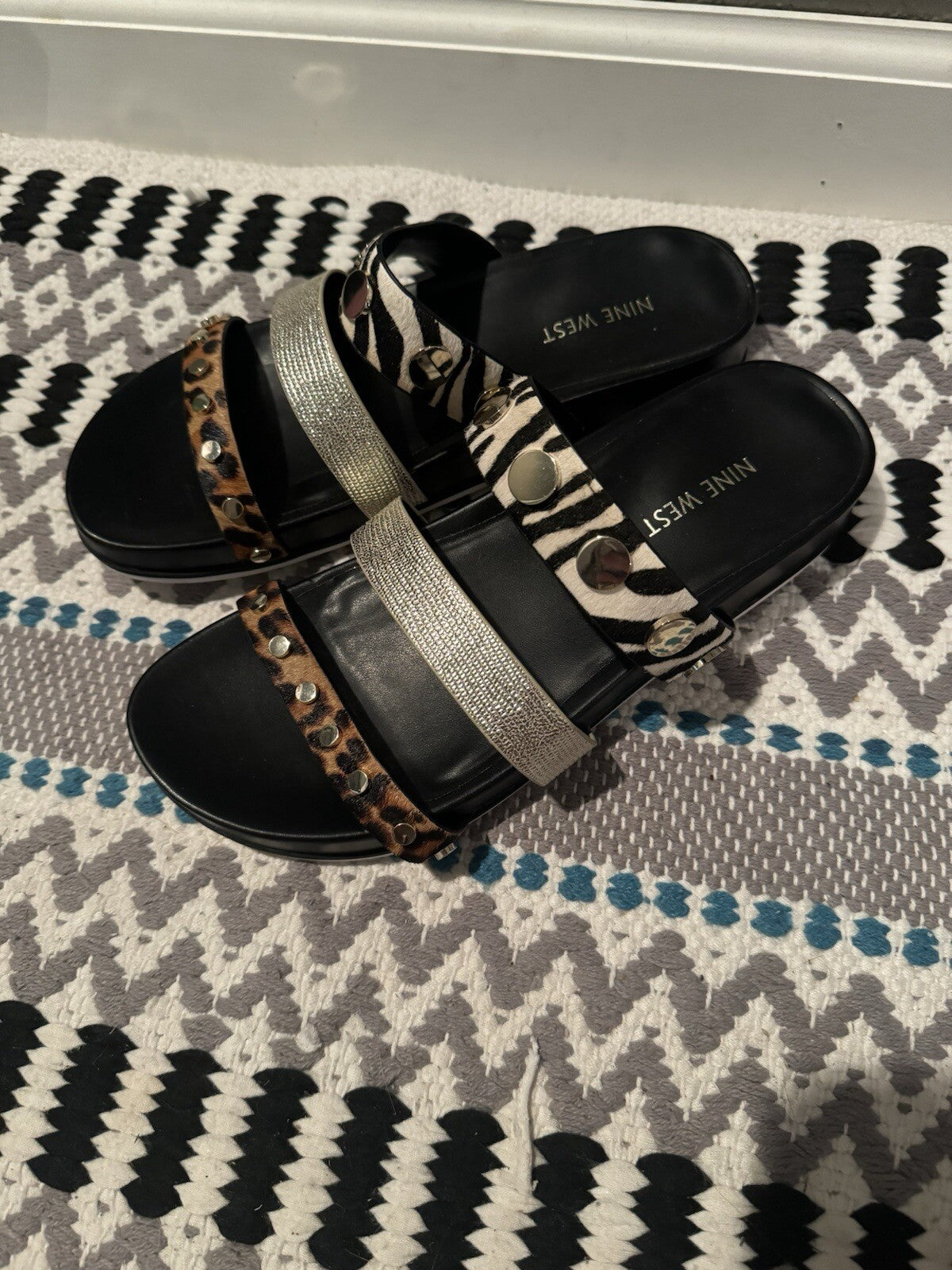 Nine West Sandals Size 9 Multi Color Straps And Beading 