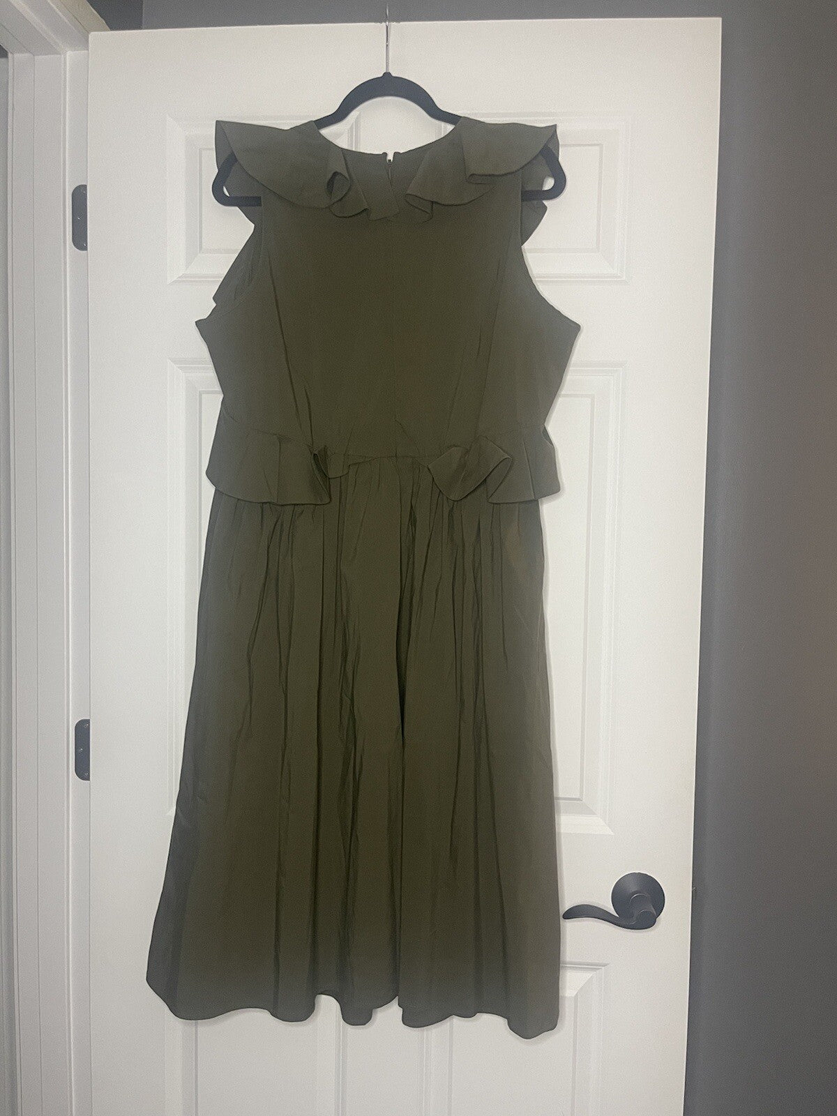 Eloquii Sleeveless Ruffle Dress Size 14 Green
