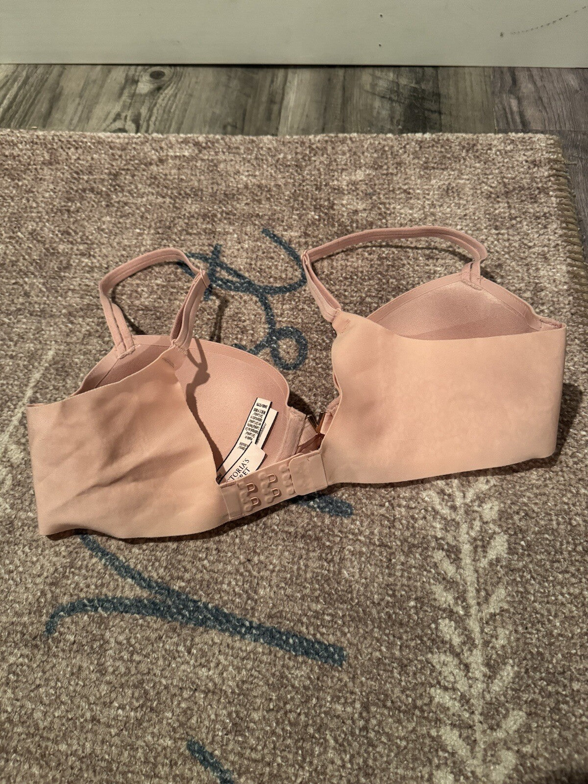 Victorias Secret Lined Demi 34b Light Pink 