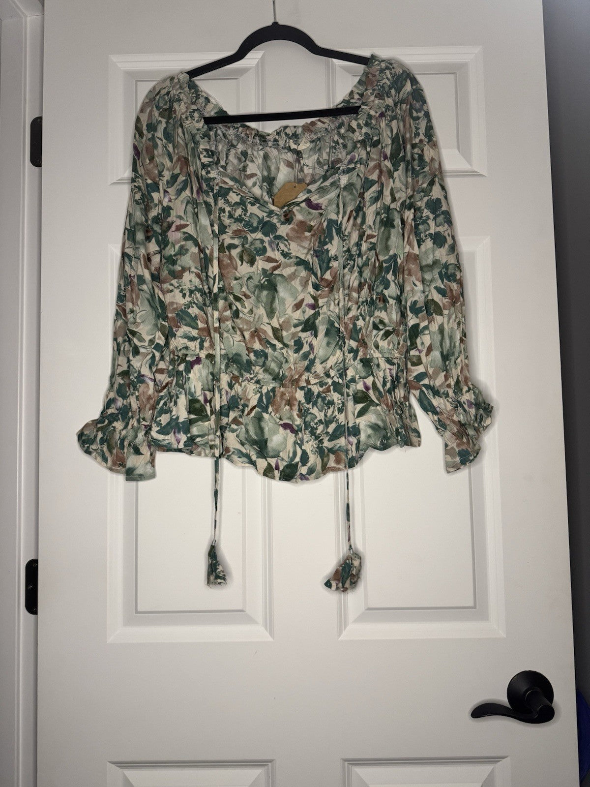 Kori Long Sleeve Blouse Large Green Cream Tan Floral Nwt 38 