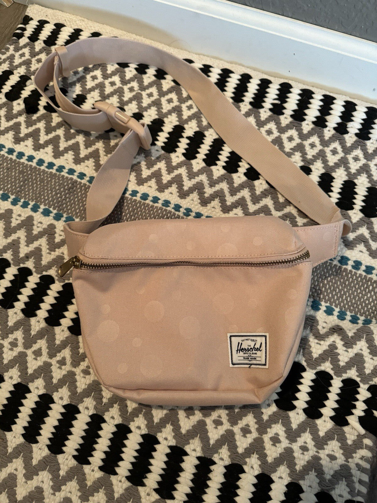 Herschel Fanny Pack Light Pink Print 