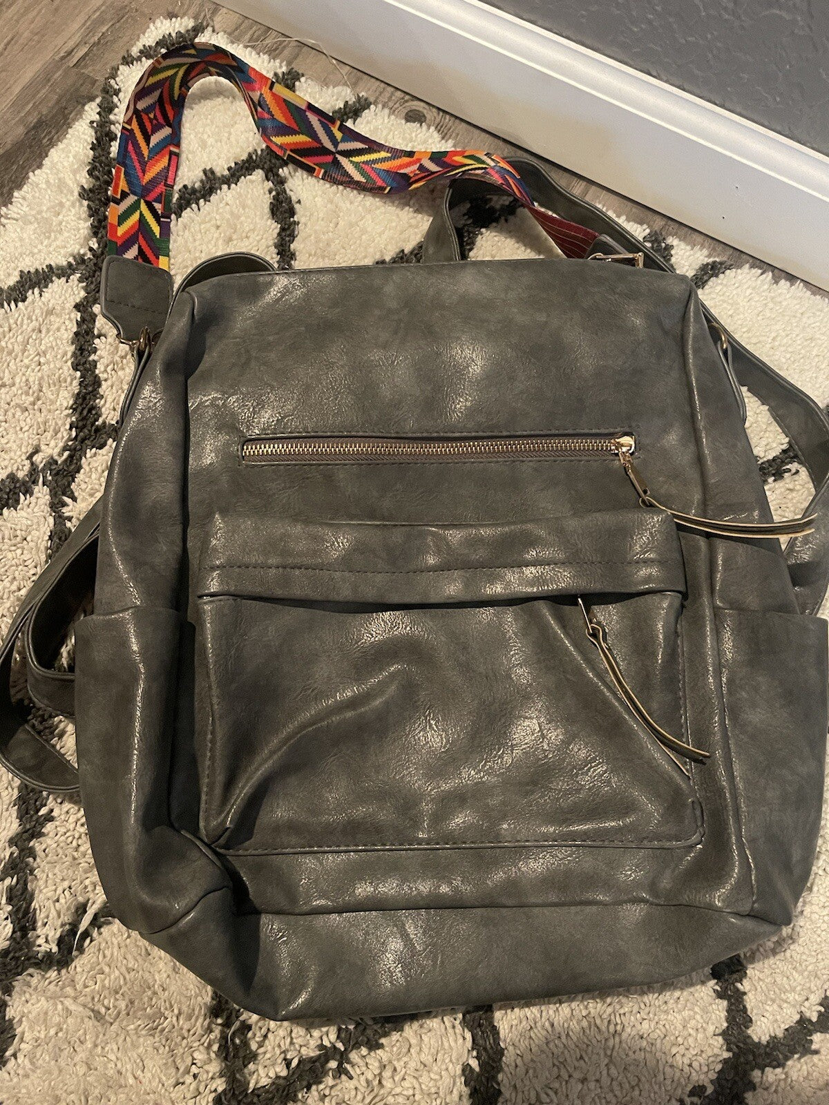 Unbranded Gray Backpack Can Also Be Shoulder Bag 