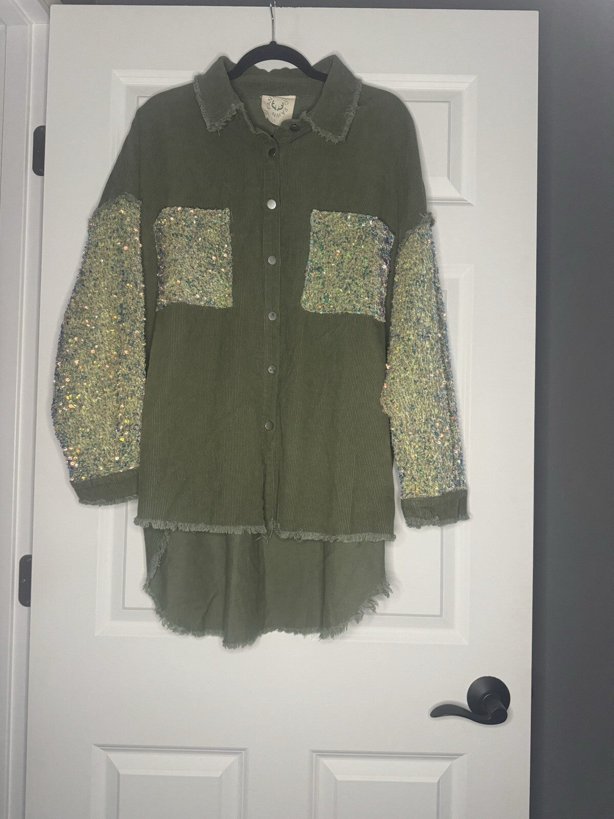 Fantastic Fawn Corduroy Shacket Large Green W Iridescent Sequins 