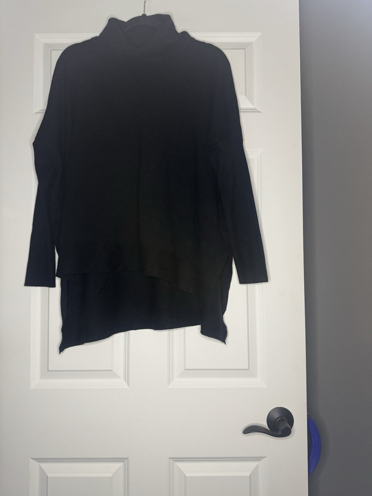 Tea N Rose Sweater Black Small Slits In Side 