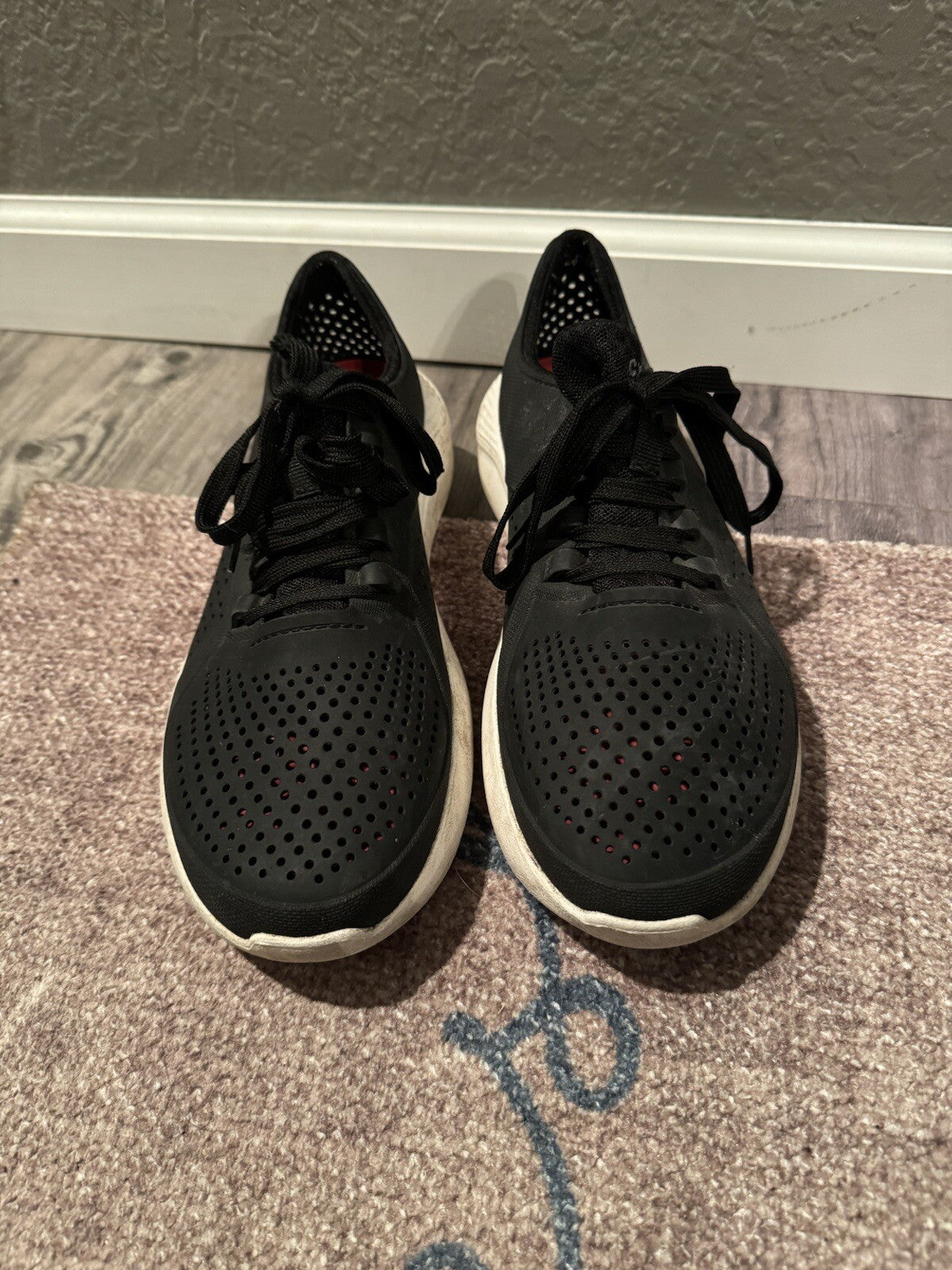 Crocs Sneakers Black Mens Size 9 Lite Ride 
