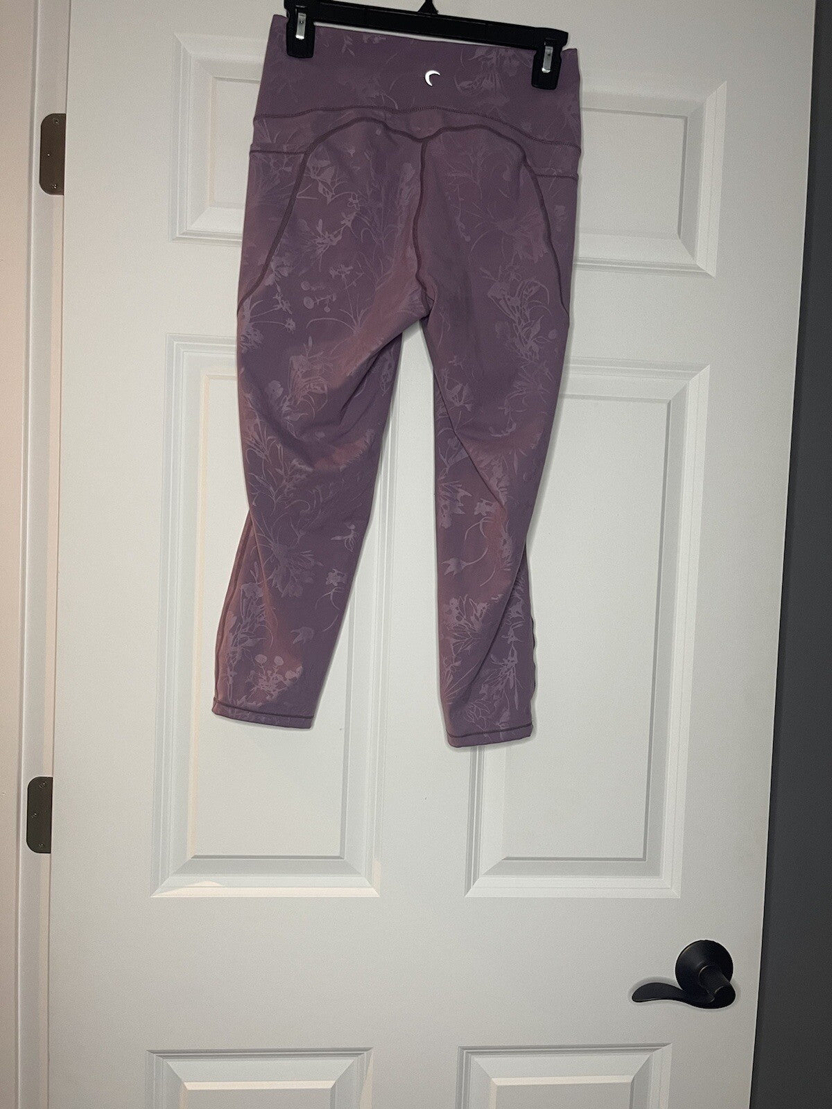 Zyia active 2 piece outfit crop legging 4 bra size large purple print no padding