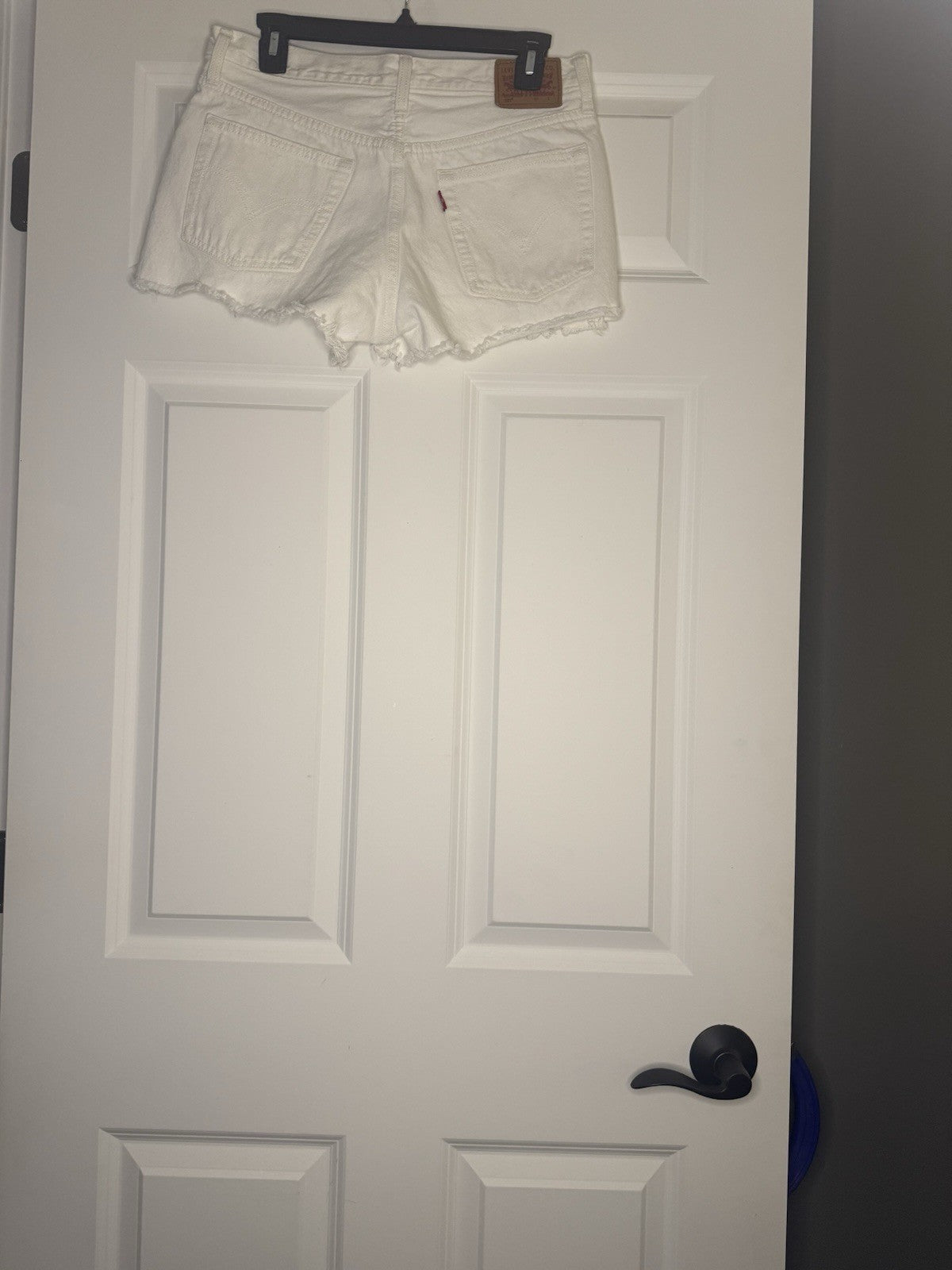 Levi Shorts Size 28 White Distressed Cut Off