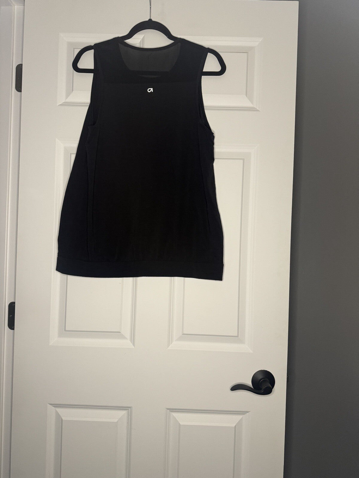 Gap Fit Maternity Sleeveless Top Medium Black 