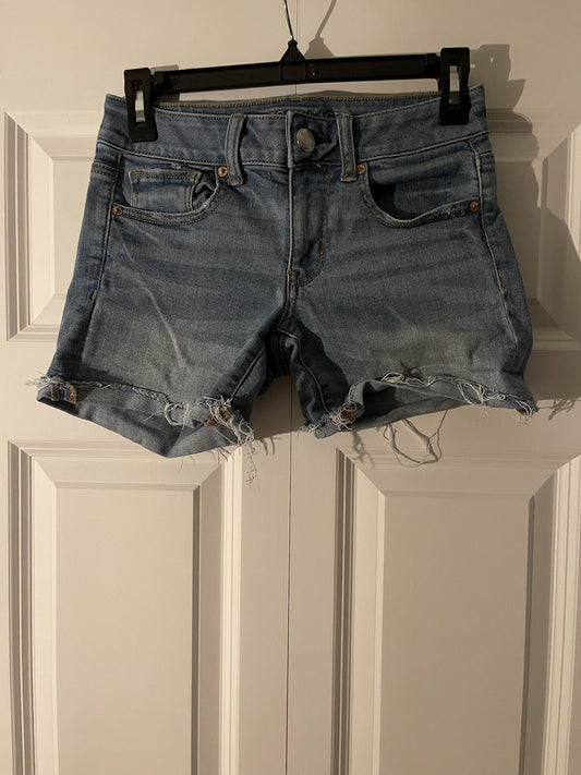 American Eagle super super stretch midi shorts size 2 blue 