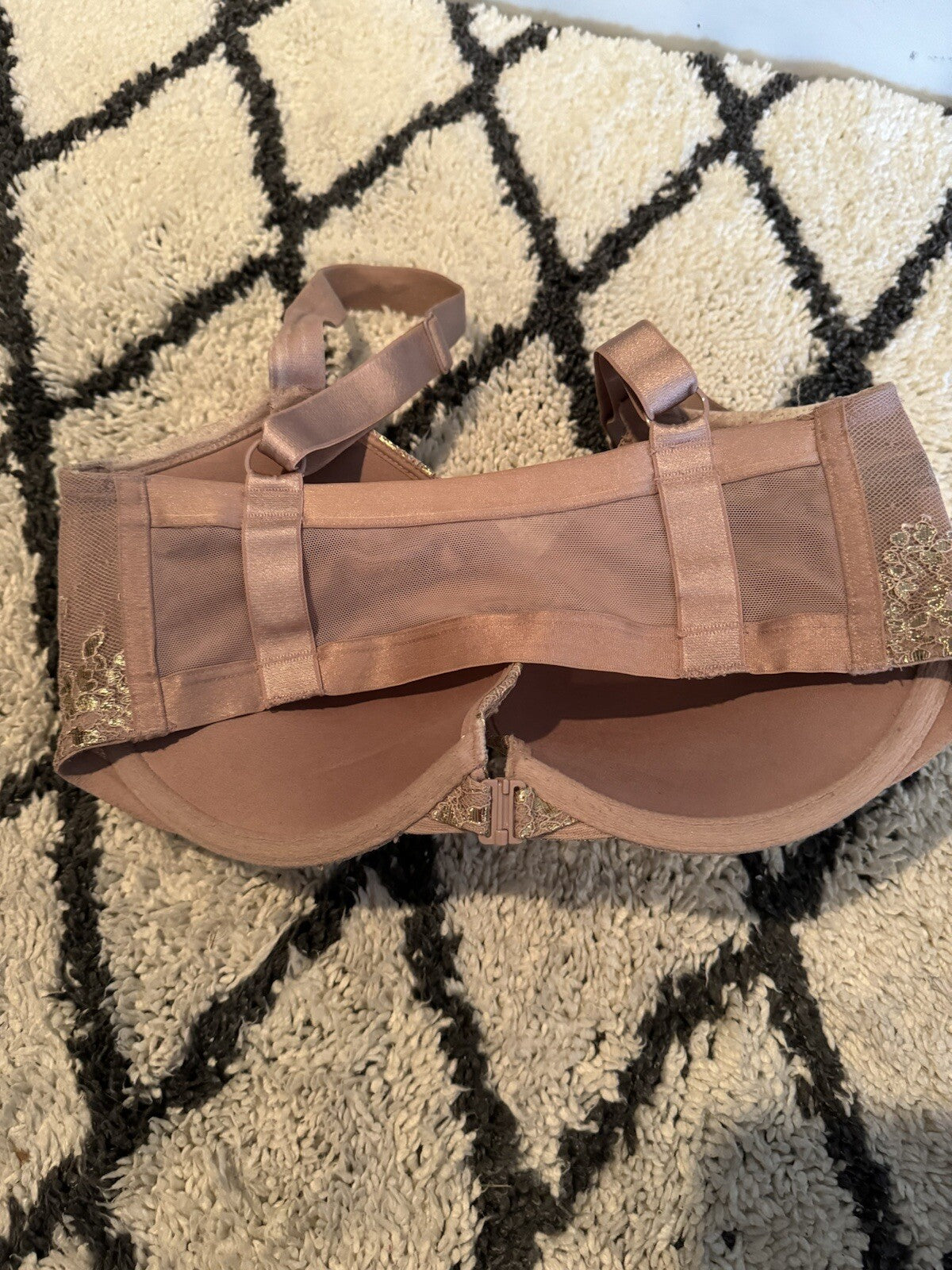 Victorias Secret Very Sexy Push Up Bra 32ddd Taupe W Gold Sparkle 
