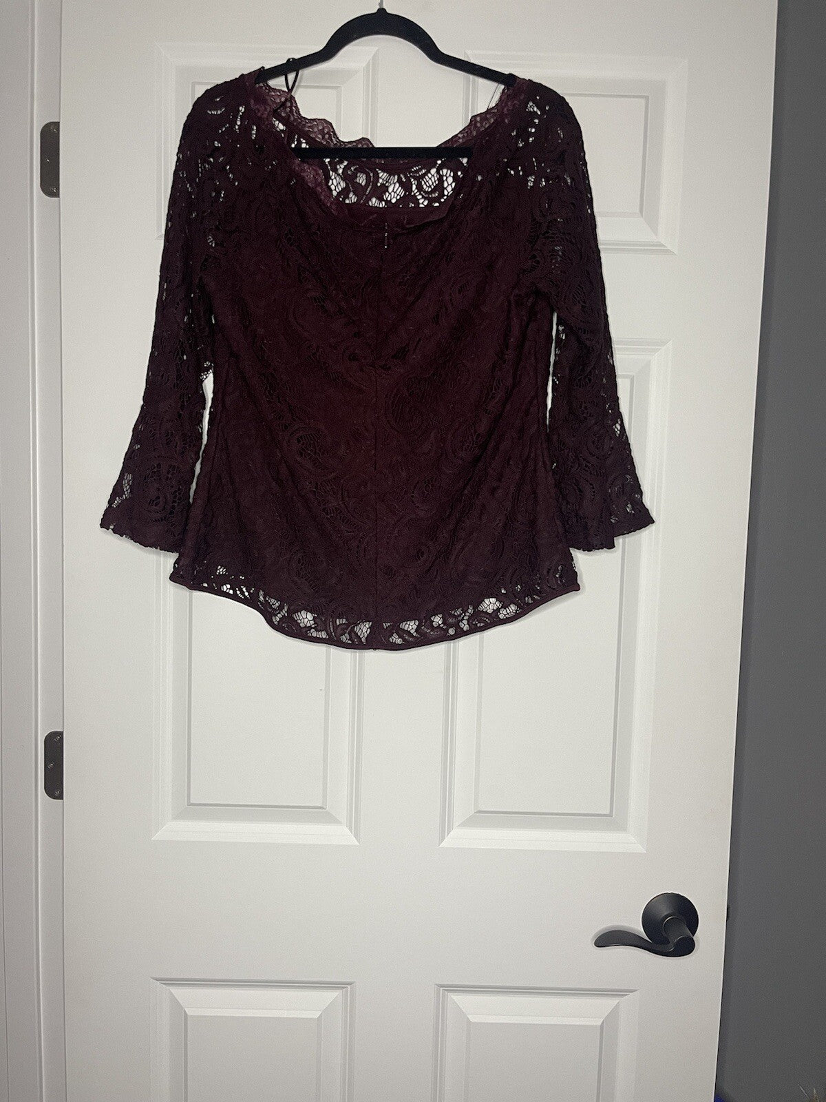 Adrianna papell lace blouse large maroonish plum NWT 