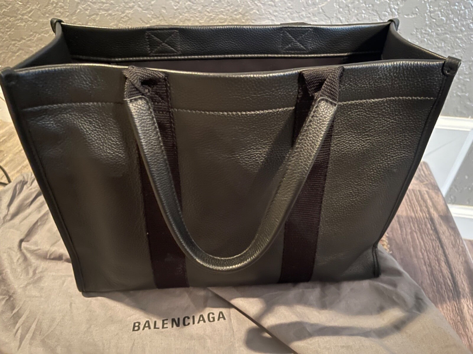 Balenciaga Tote Bag Black With Dust Cover 