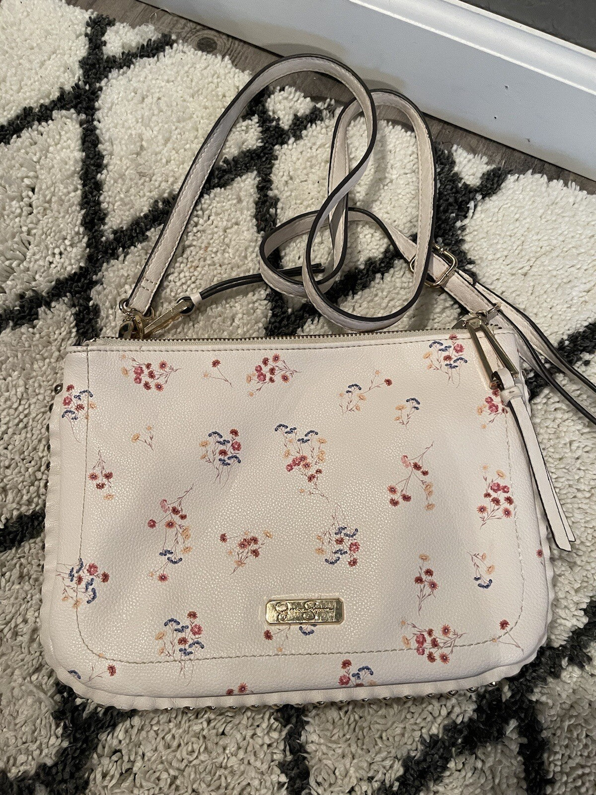 Jessica Simpson Crossbody Purse White W Multicolor Floral 