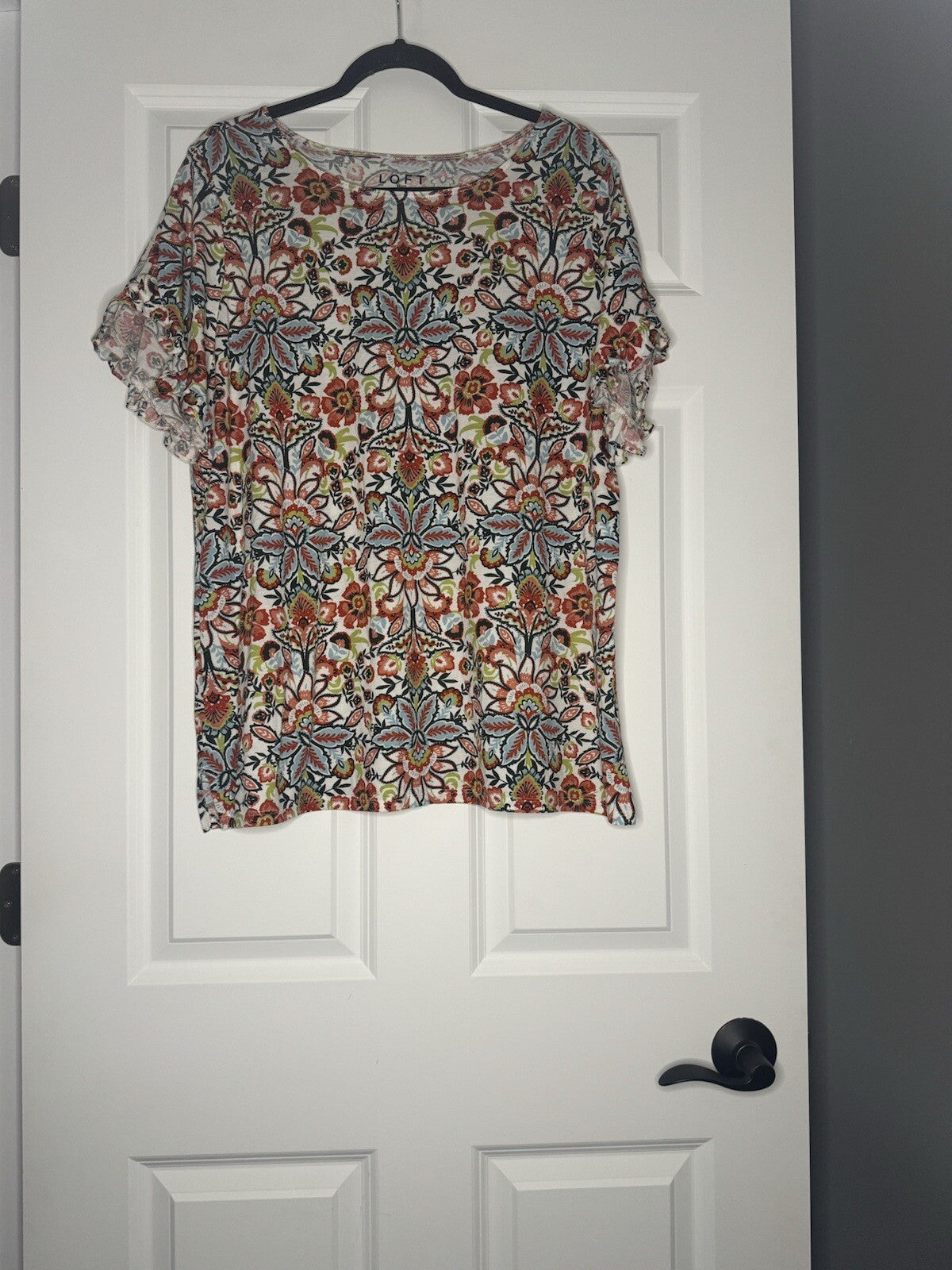Loft Plus 16/18 Short Sleeve Blouse White Mauve Red Blue Green Floral 