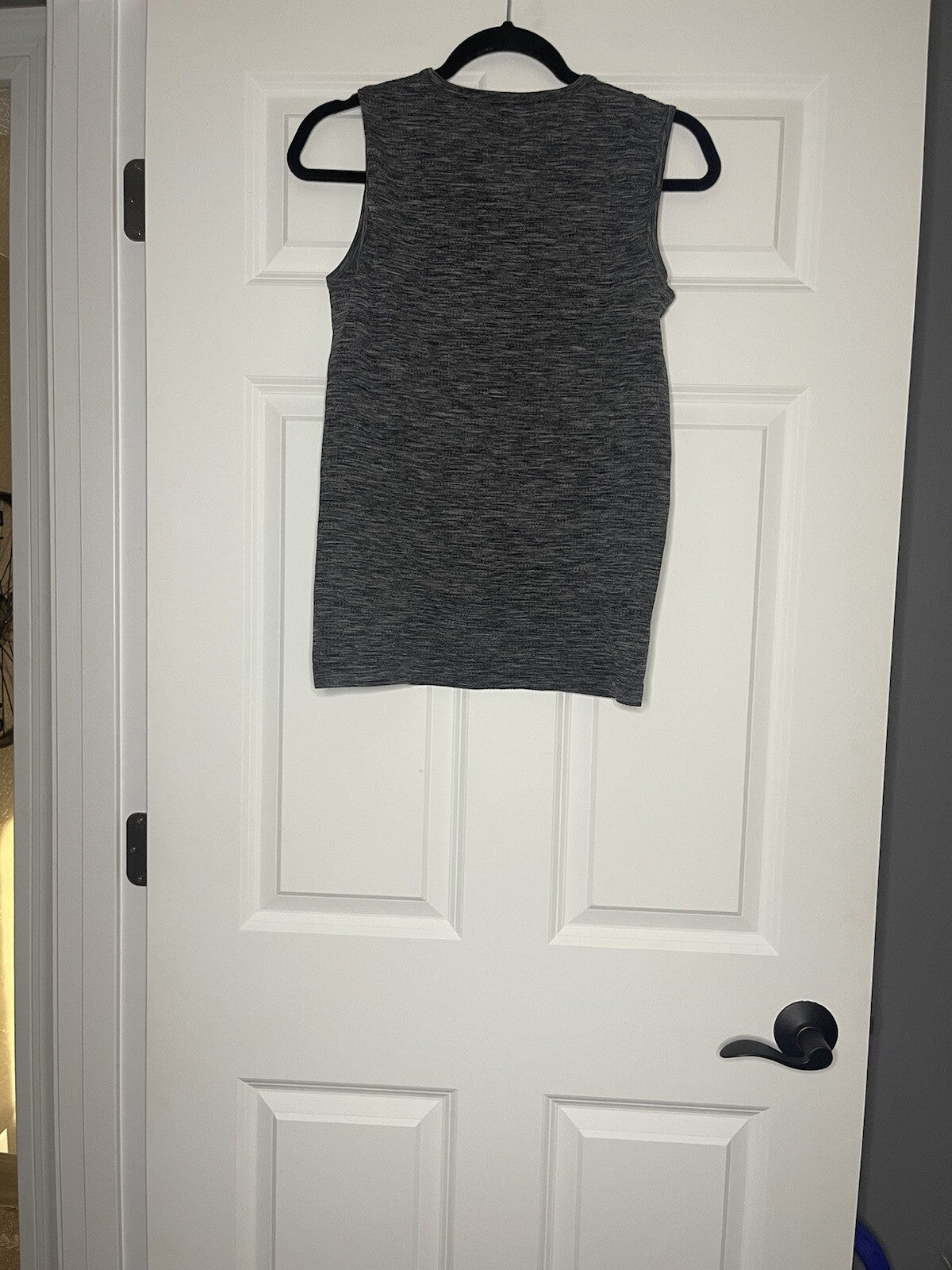 Athleta ribbed tank medium black gray mix 