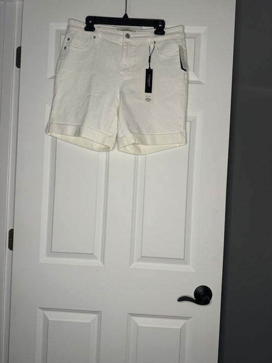 Liverpool Marley Girlfriend Shorts 12/31 Bone White Nwt 79