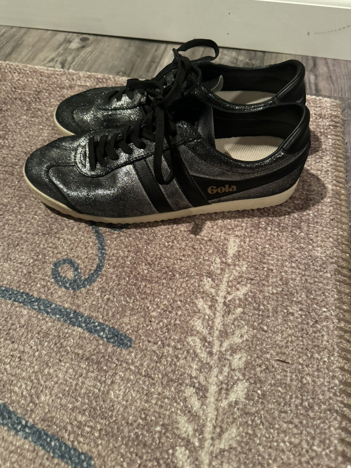 Gola Classic Elan Sneakers Size 9 Black Silver Sparkle