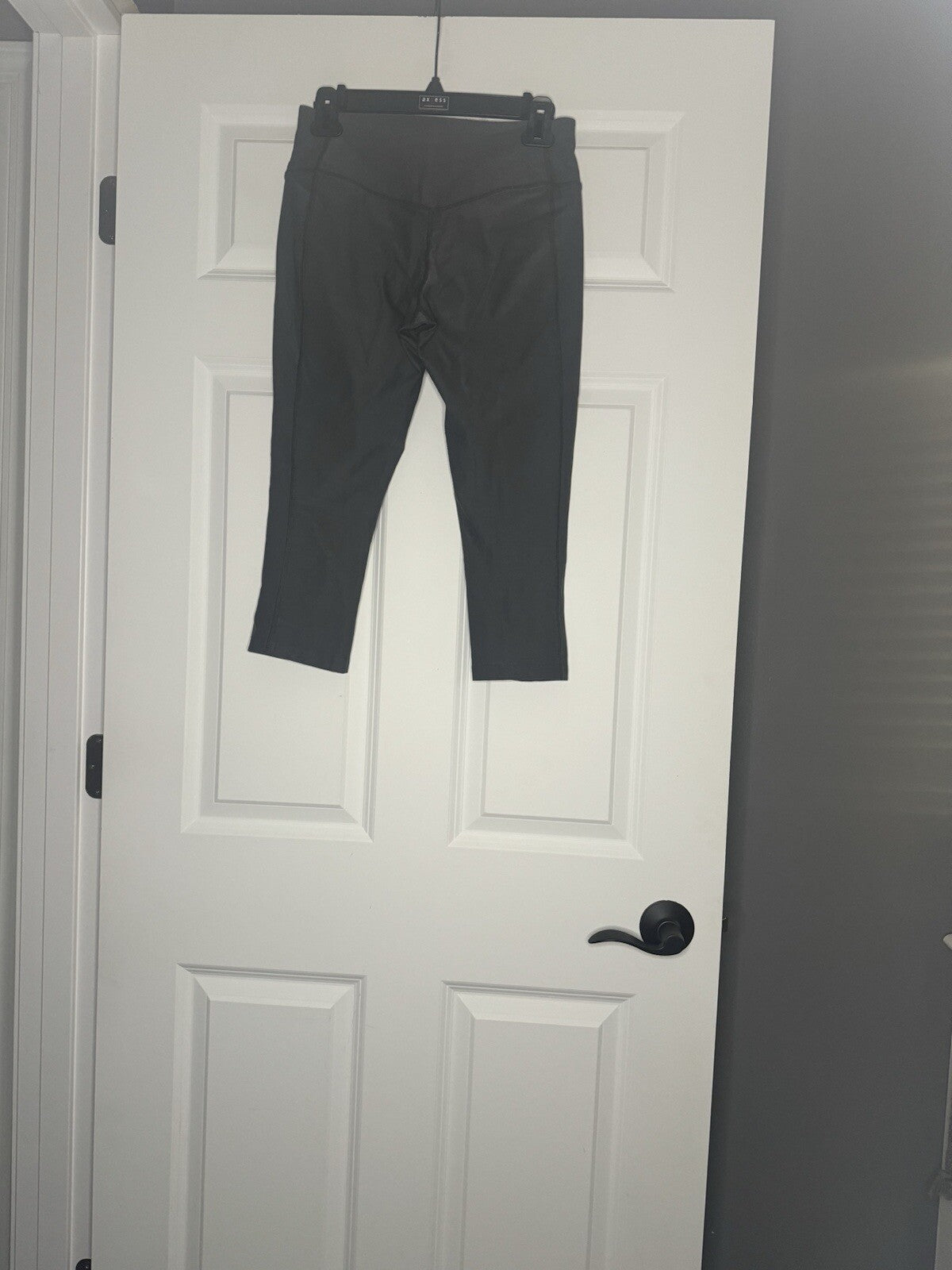 Nike Dri Fit Capri Leggings Small Charcoal