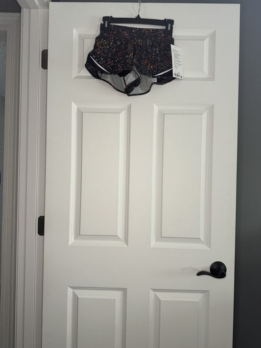 Lululemon Hotty Hot Shorts Size 4 Black A Multi Floral W Liner Nwt 