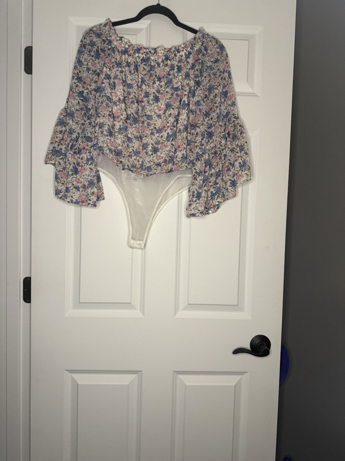 Lush 3/4 Sleeve Bodysuit White Green Blue Pink Floral Large