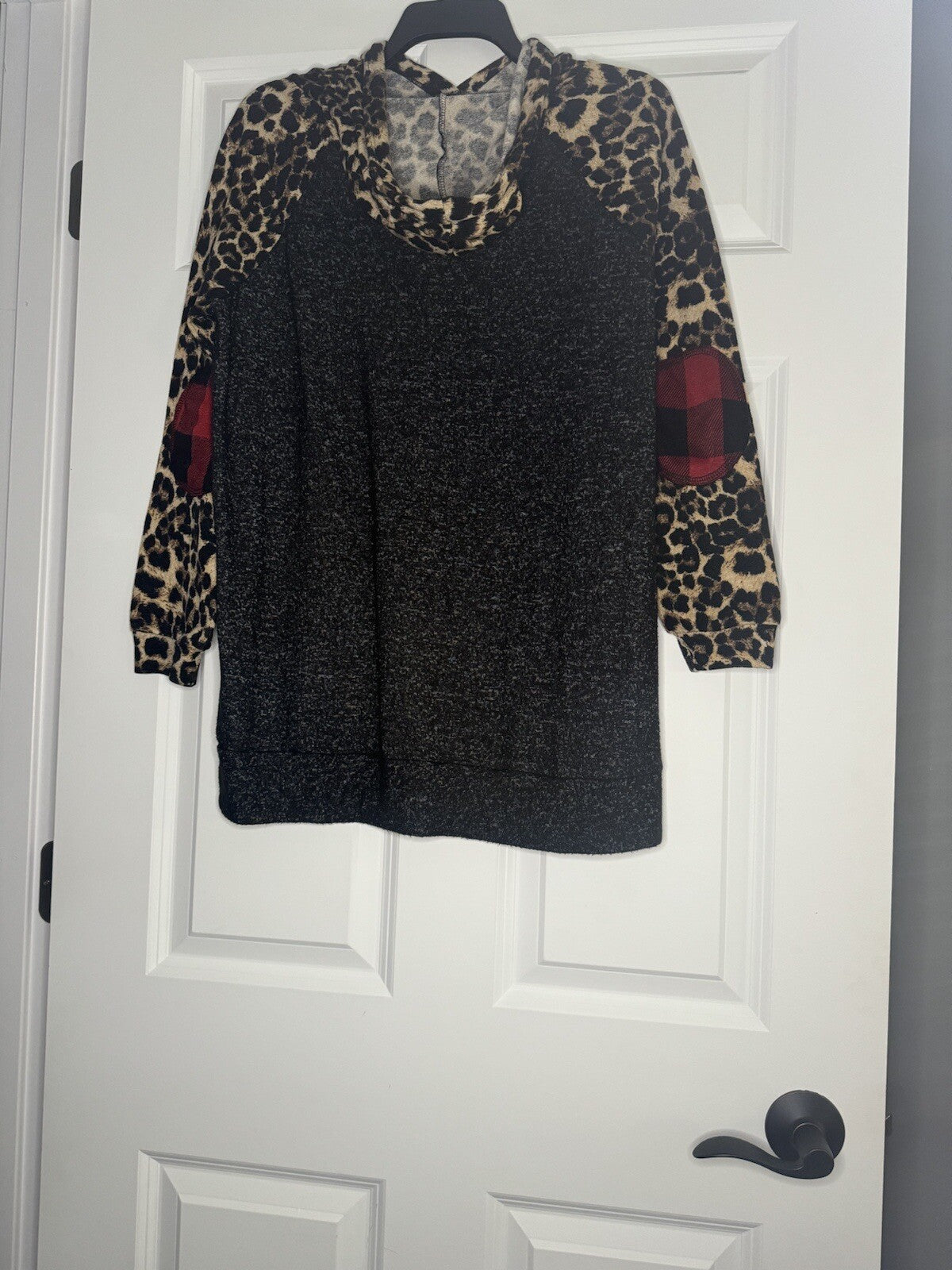 Haptics Hooded Sweater Small Black Heathered Brown Black Animal Print Buffalo Pl