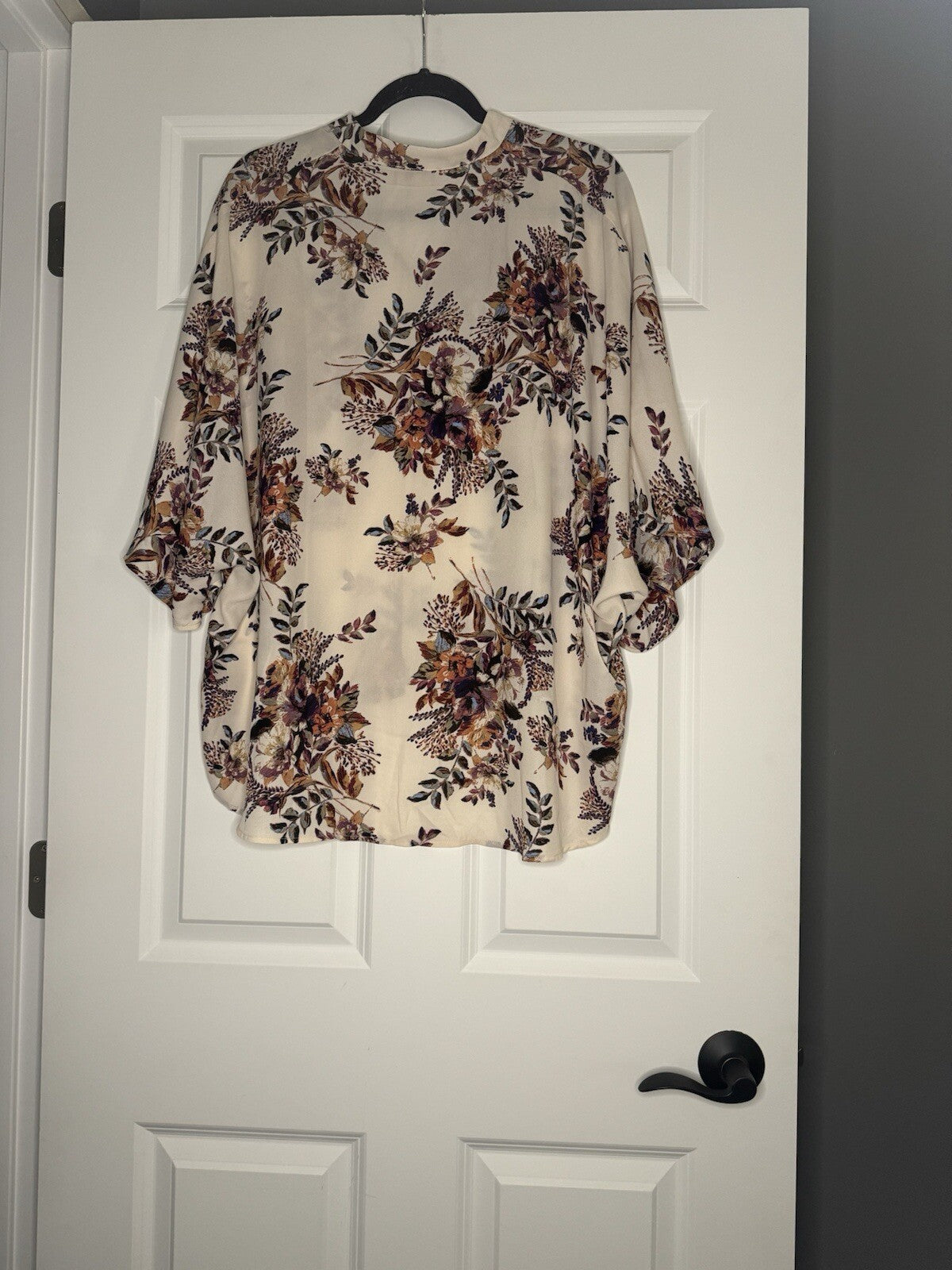 Andree By Unit Short Sleeve Blouse M/l Pink W Multicolor Floral Print