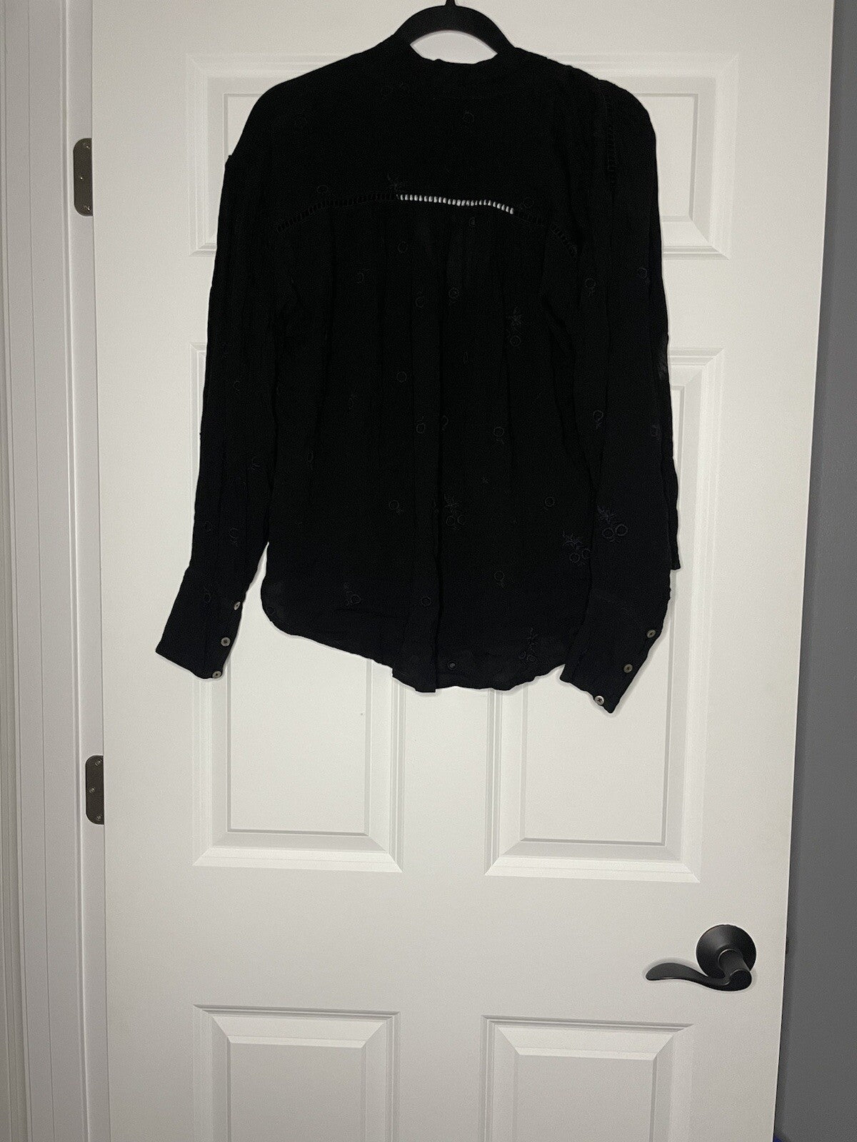 Free People long sleeve blouse black with stitched print xs 