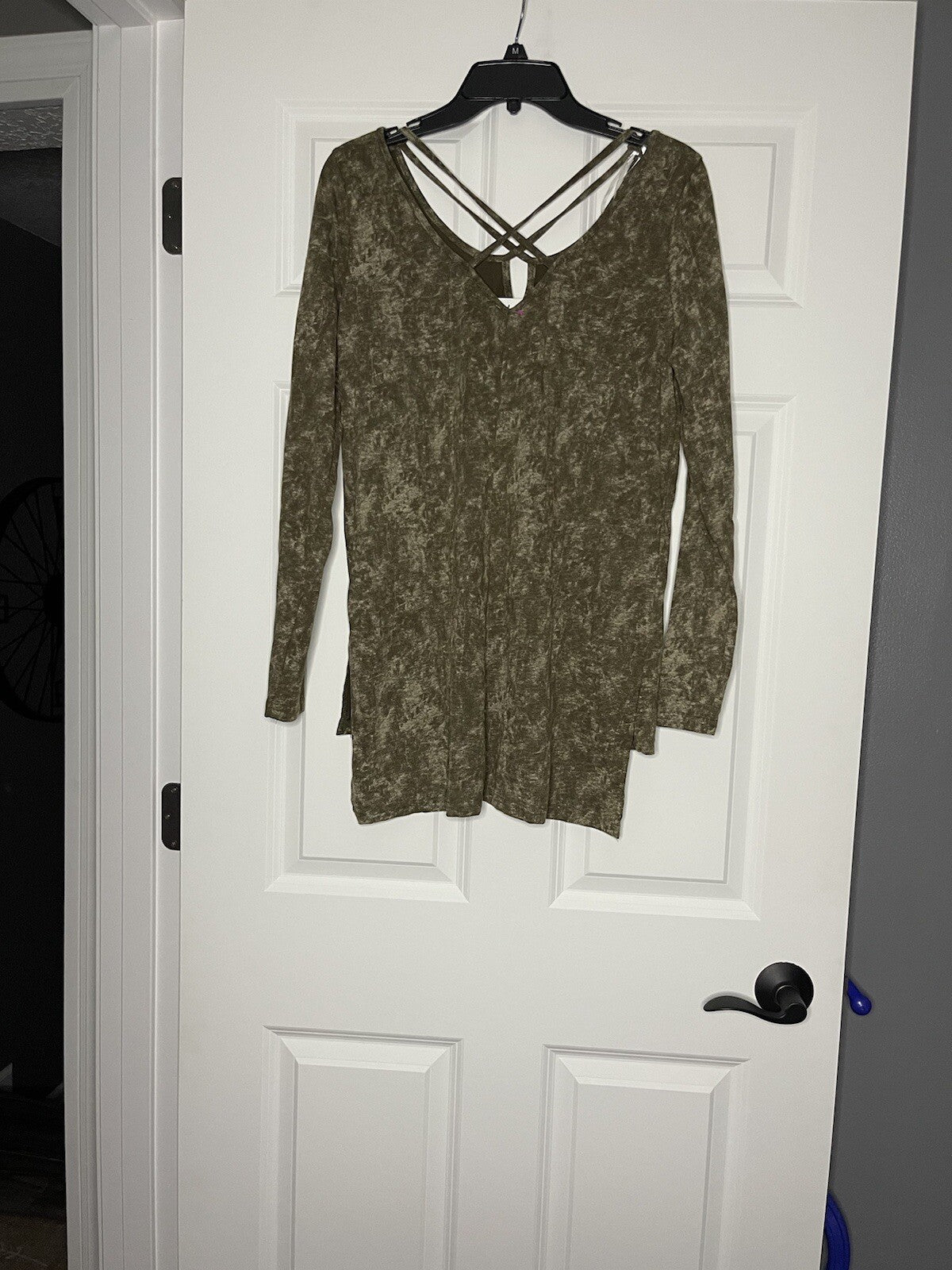 Umgee long sleeve blouse small brown print NWT