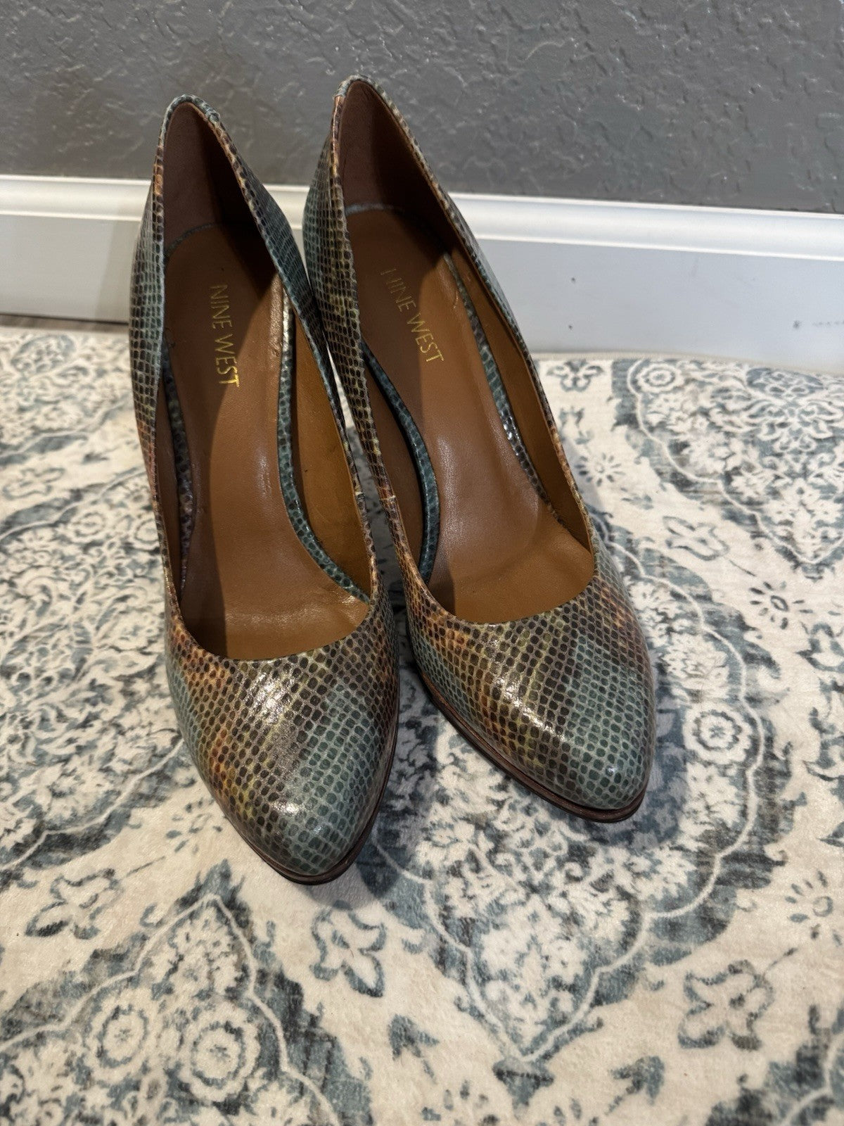 Nine West Snakeskin Pump Heels Brown Blue Green Orange Size 9