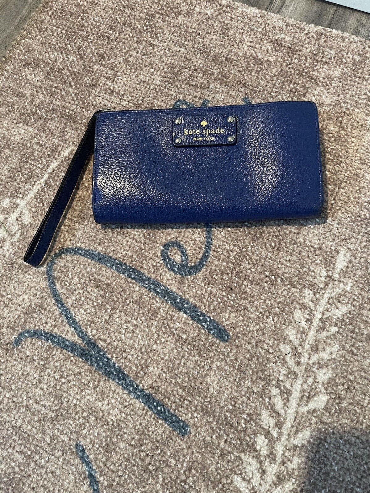 Kate spade wristlet blue small mark as shown