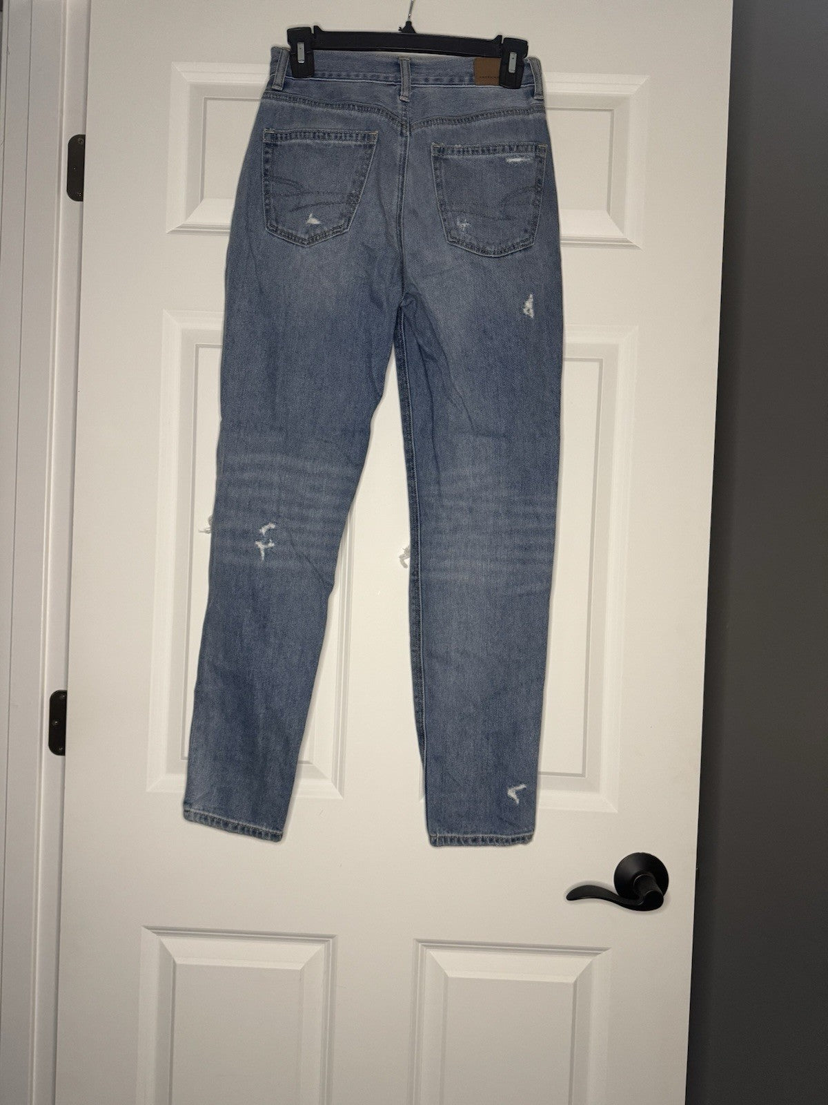 American Eagle Mom Jeans Size 0 Distressed Blue 