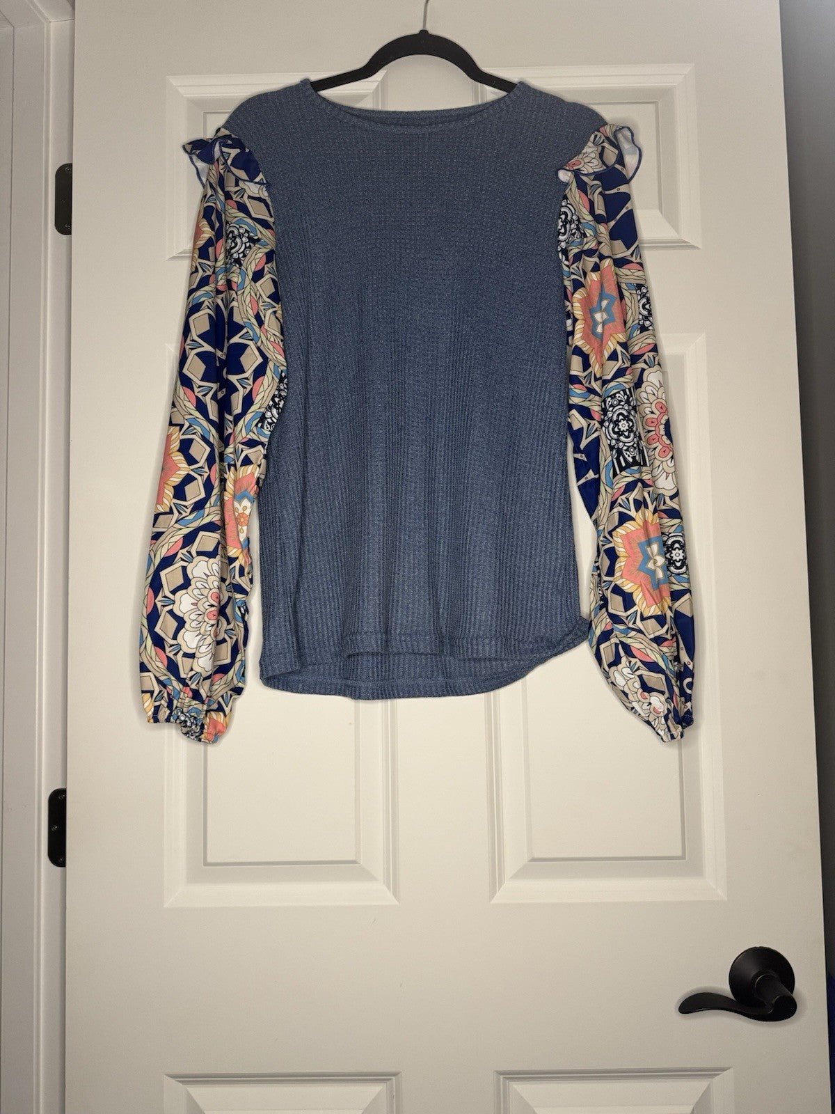 Unbranded Long Sleeve Blouse Large Blue Body Tan Blue Pink Green Print Ruffle Al