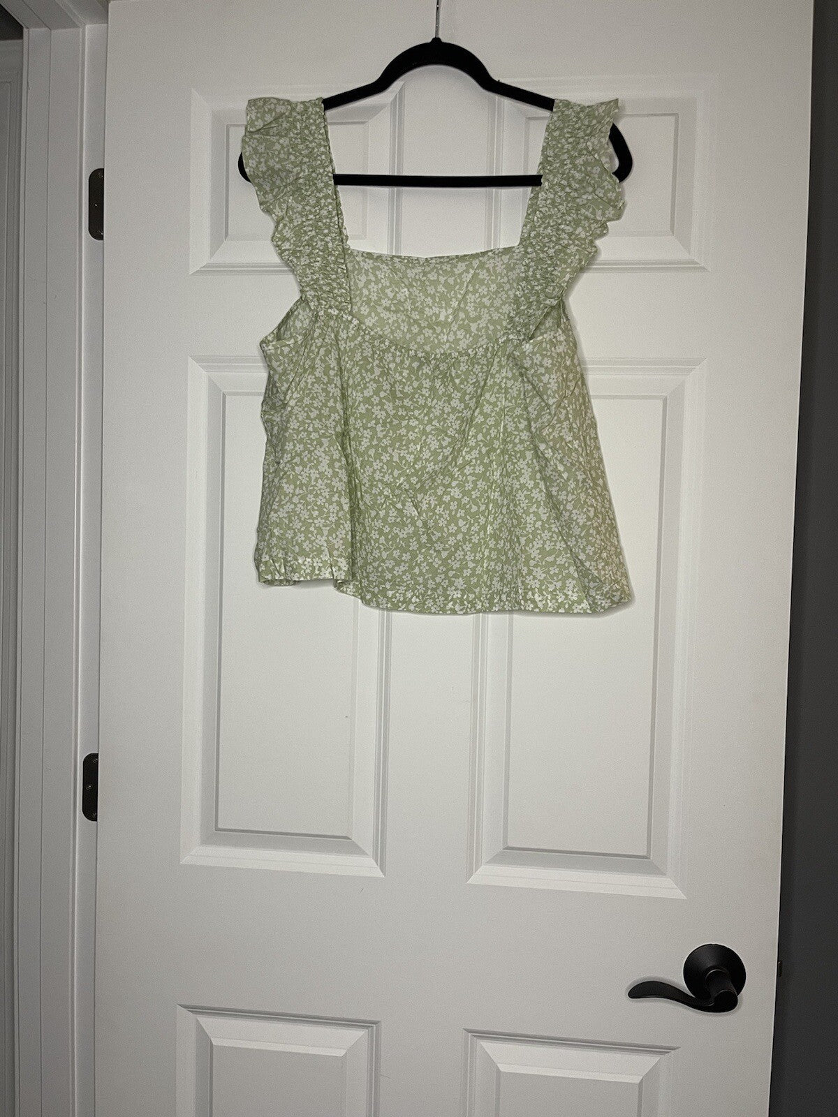 J Crew Sleeveless Ruffle Sleeve Blouse Large Green With White Floral Nwt 