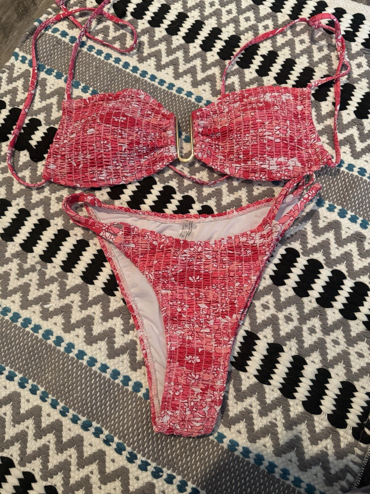 Unbranded 2 Piece Bikini Small Pink White Floral 