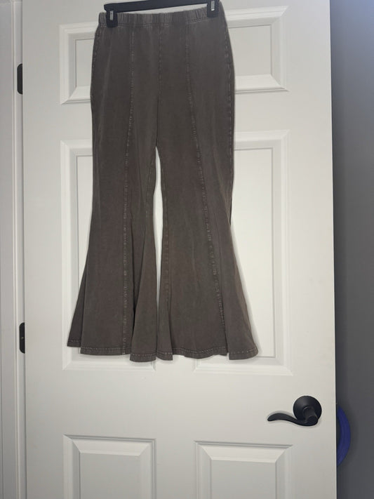 Easel Bell Bottom Pants Brown Medium Nwt 42