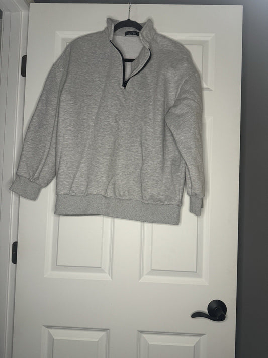 Trendy Queen Half Zip Sweatshirt Medium Light Gray 