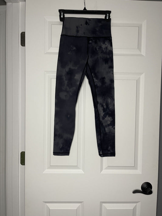Zyia active leggings size 6-8 black and gray 