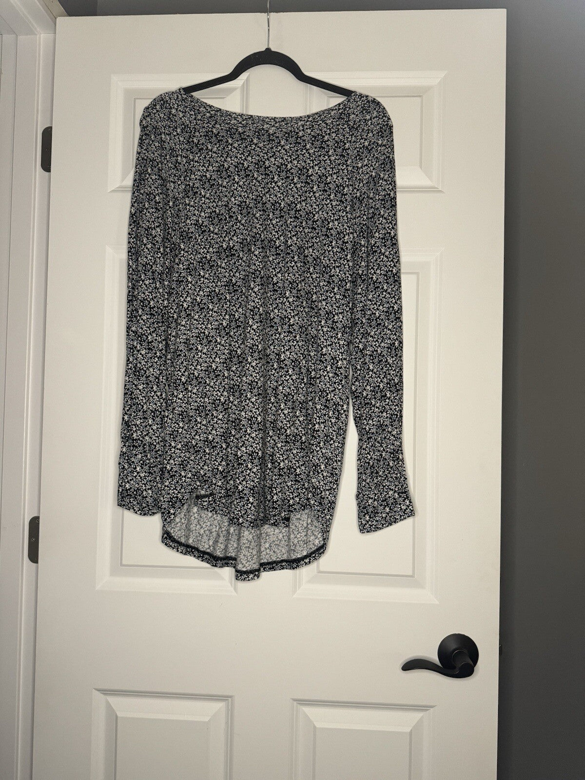 Loft Xxl Long Sleeve Blouse Black Blue White Floral Print 