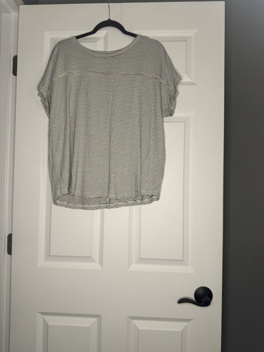 Staccato Short Sleeve Top Xl White W Black Stripe Cut Out Knit Center 