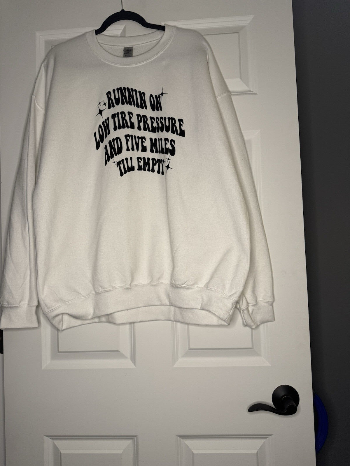 Gildan Crew Sweatshirt Xl Runnin On Low Tire Pressure 5 Miles Til Empty Nwot 