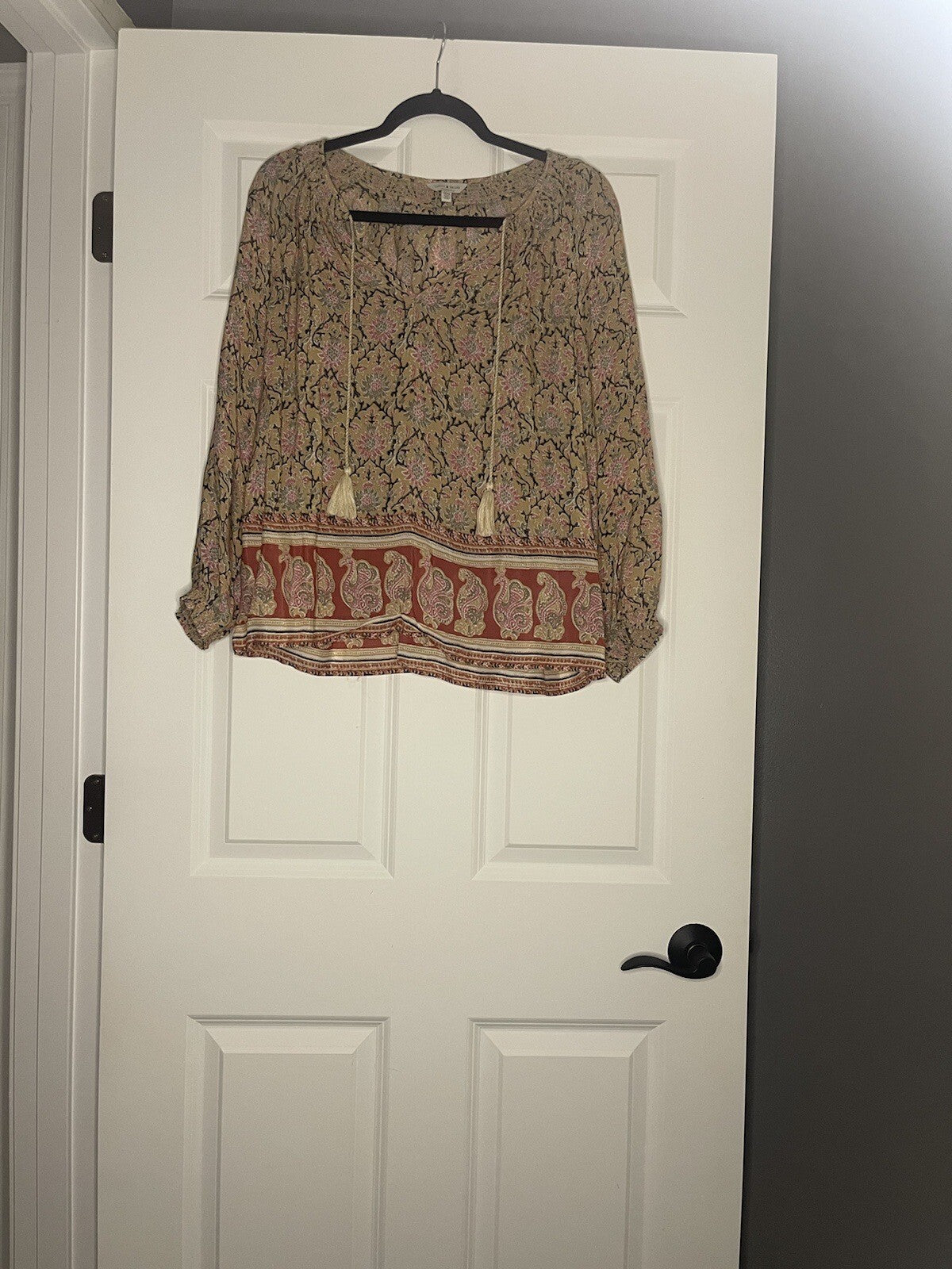 Lucky Brand Long Sleeve Blouse Medium Tan Pink Black Print 