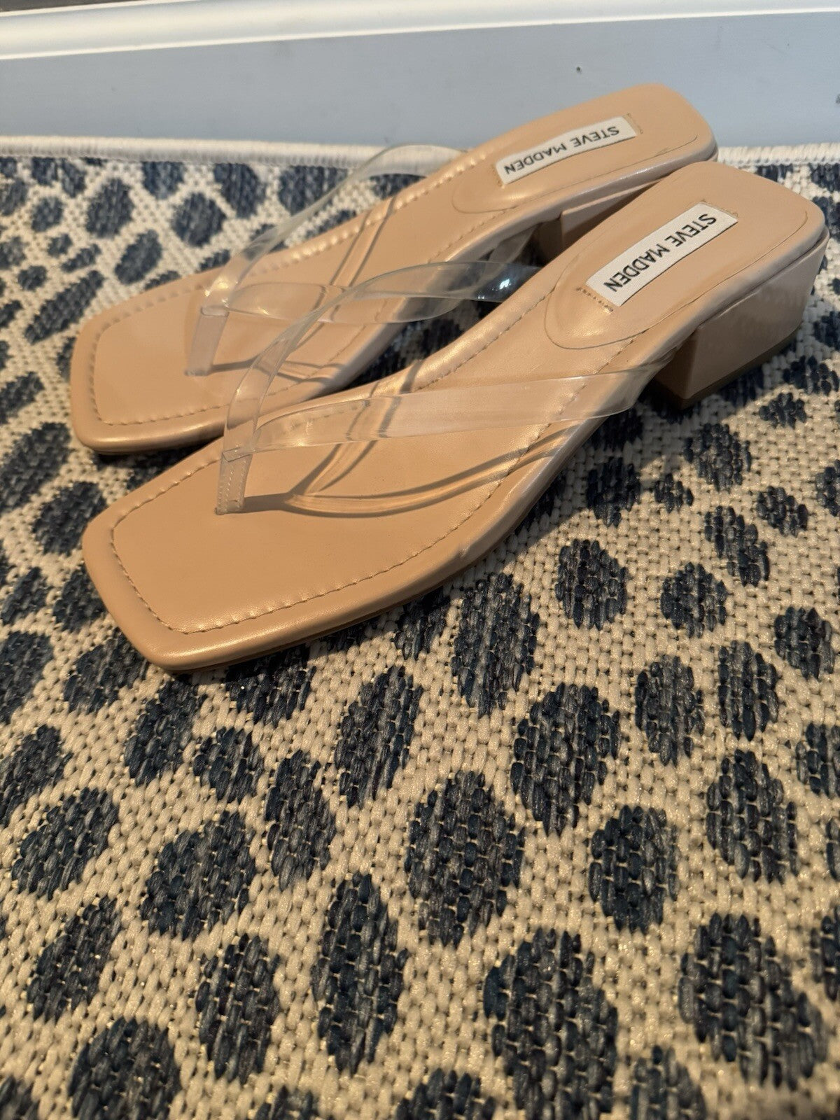 Steve Madden Claudette Sandals Size 10 Clear Straps Brown Bottom 