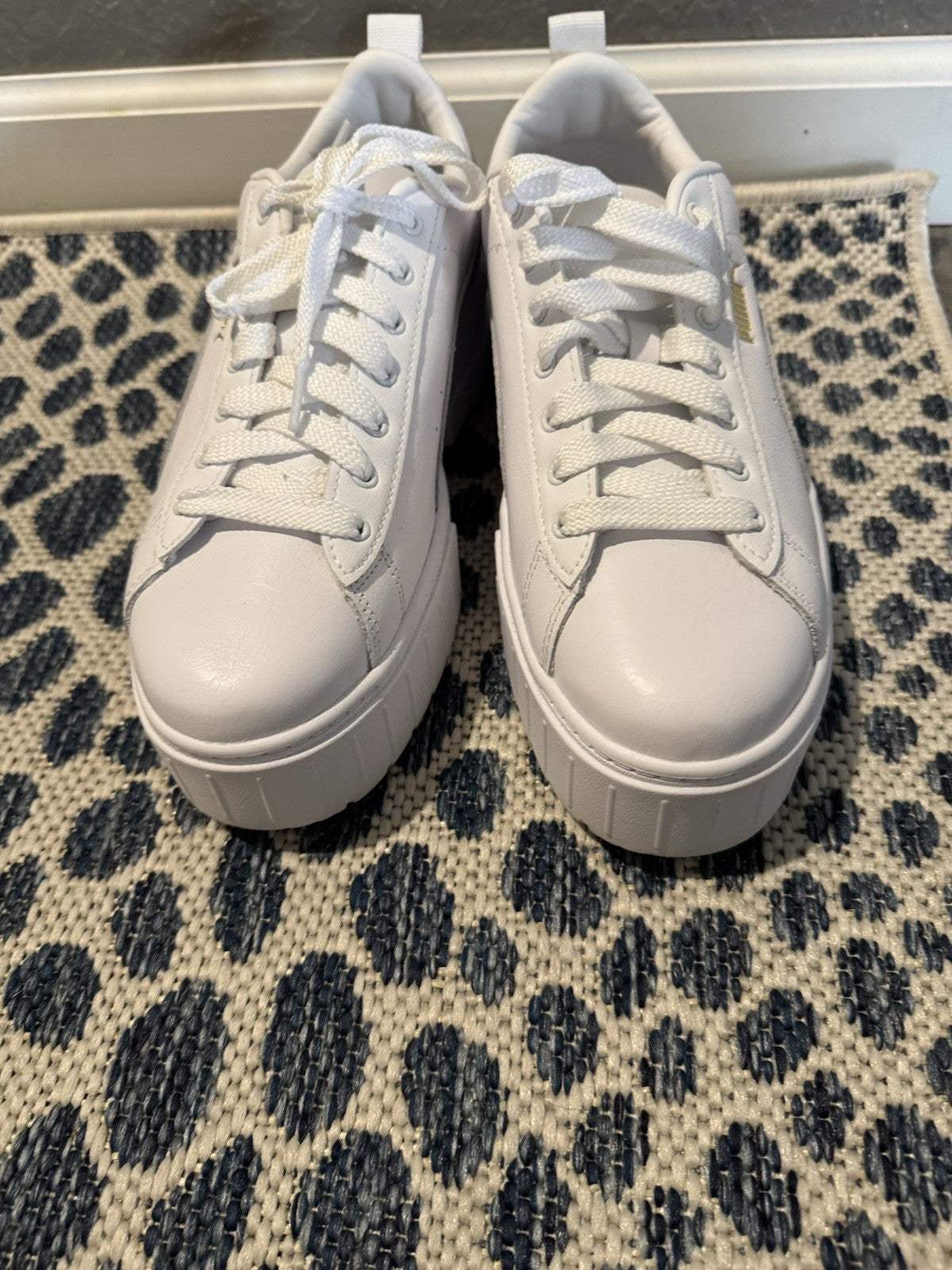 Puma Women’s Platform Sneakers Size 10 New Small Mark As Shown 