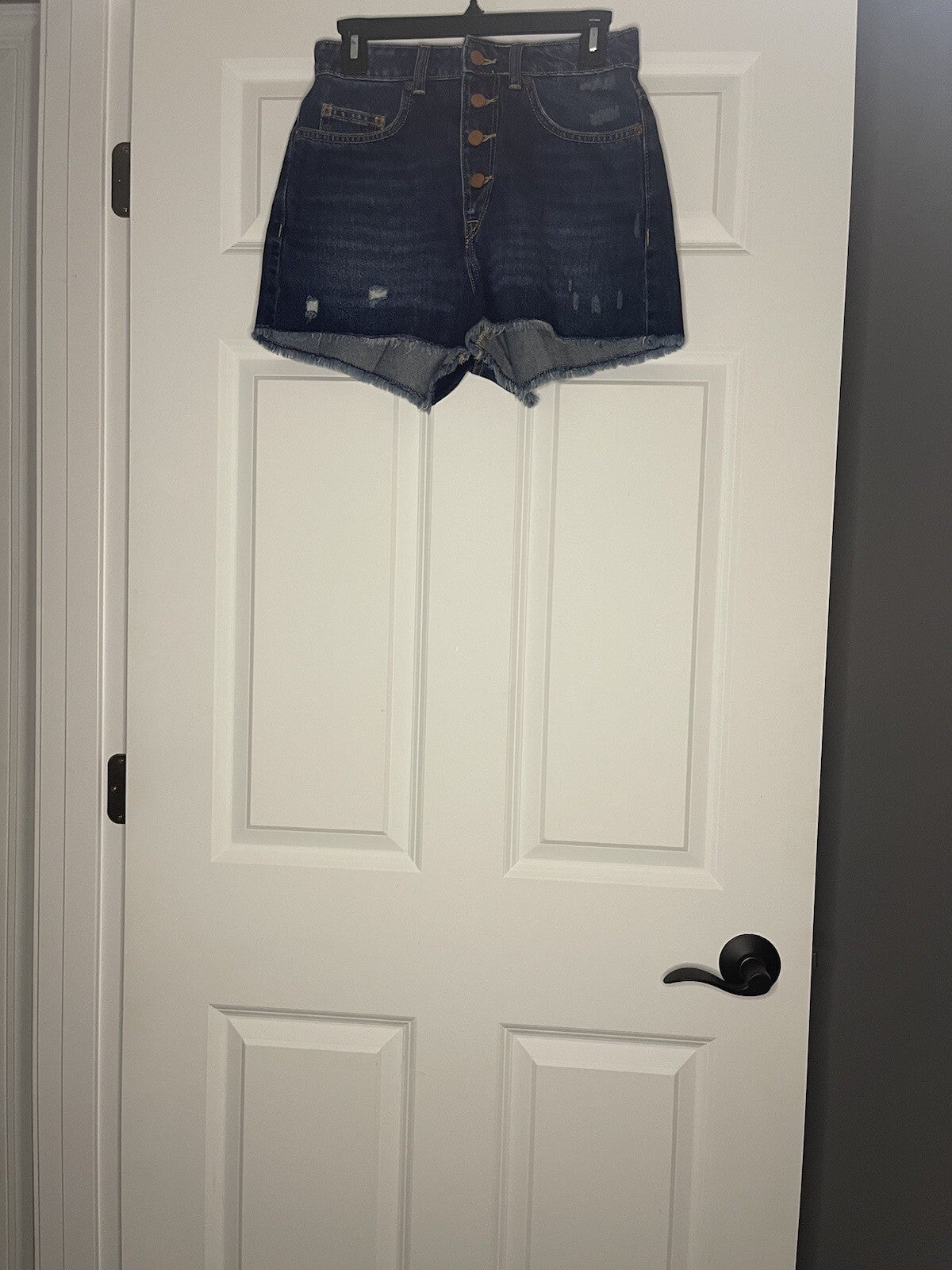 Roxy Jean Shorts With Some Distressing Size 27 