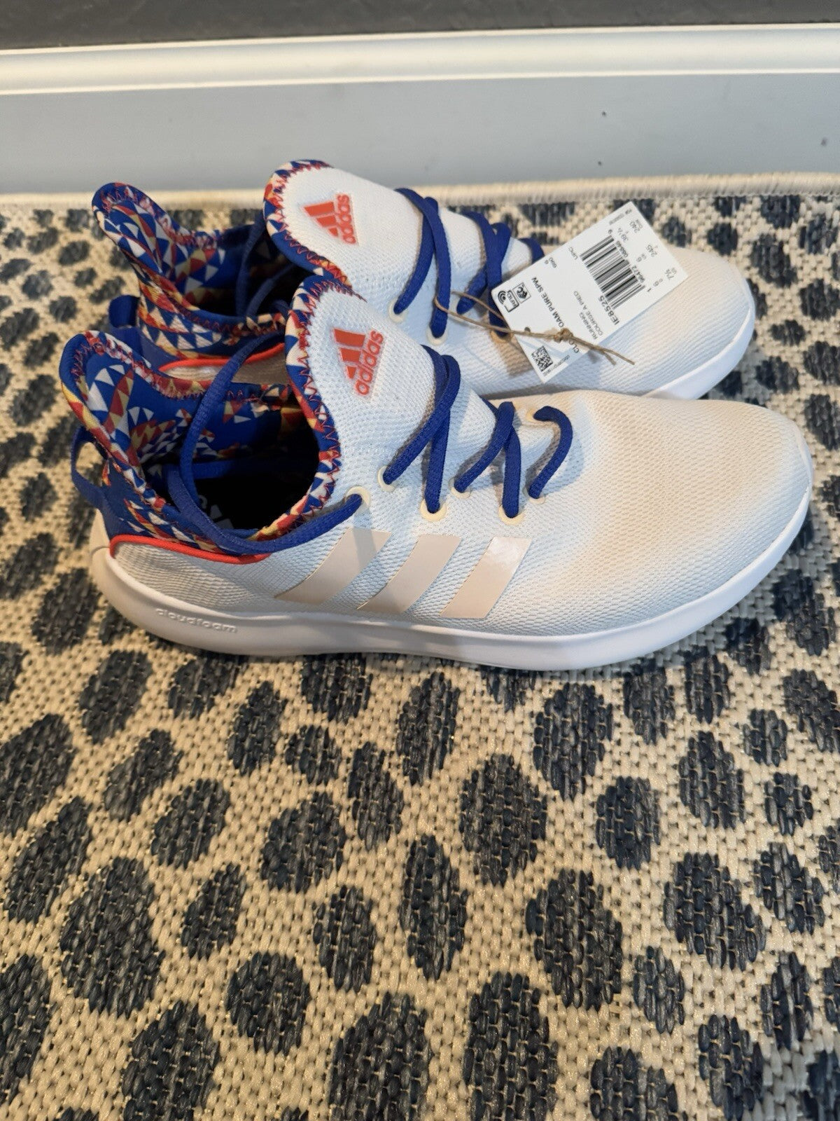Adidas Cloud foam Pure Running Shoes 7.5 White W Blue Pink Multicolor Brand New 